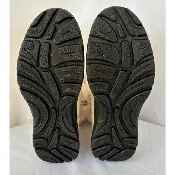 Easy Street Easy Dry by Frosty Waterproof Boots Winter White Size 7M NWT - Picture 5 of 5